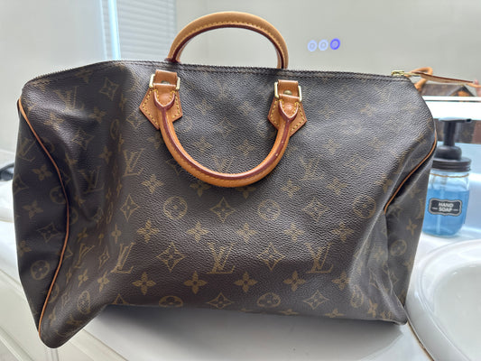 Authentic Louis Vuitton Speedy 40