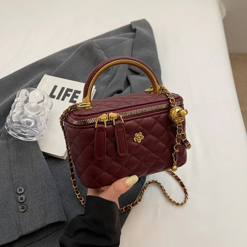 Hand-carrying fashion box bag  famous brand light luxury designer