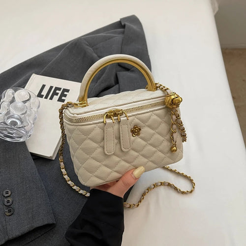 Hand-carrying fashion box bag  famous brand light luxury designer