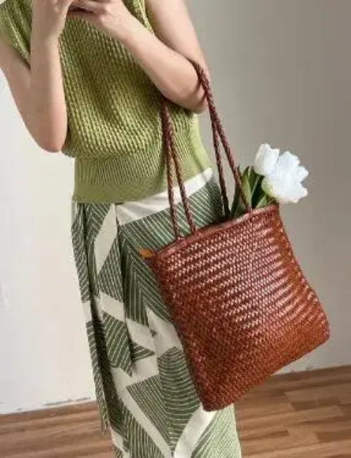 Japanese top layer cowhide hand woven shoulder bag  retro leather